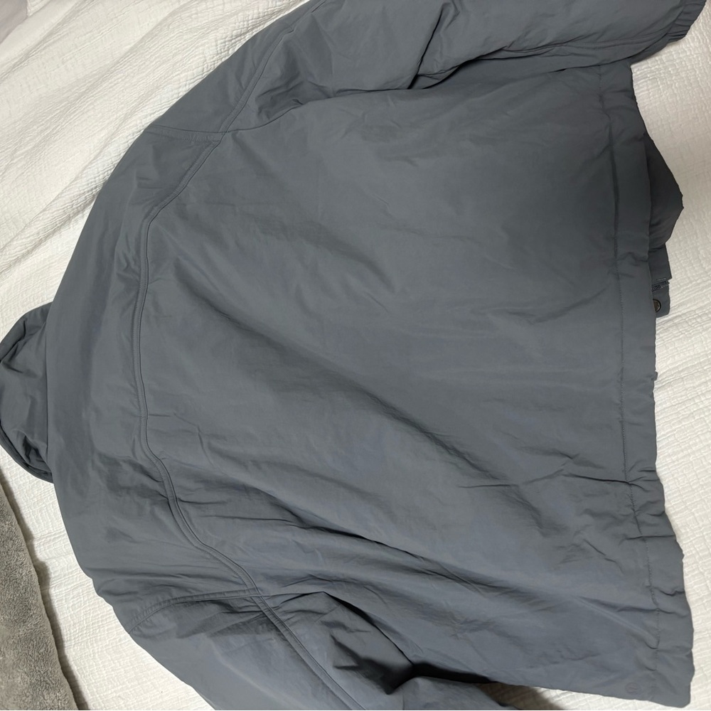Lululemon Water Resistant Gray Women's Jacket - Picture 12 of 13
